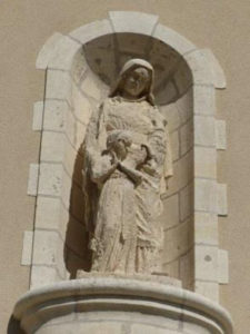 La statue de sainte Anne