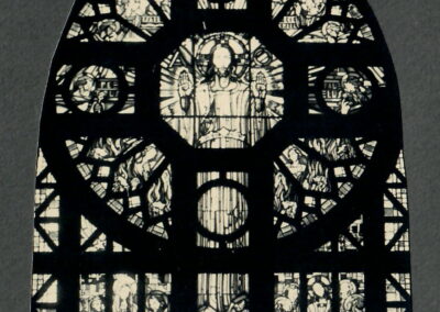 Verrière orientale du Christ en gloire (©Archives diocésaines de Nantes, 2Y016-134). Cette verrière a été déposée.