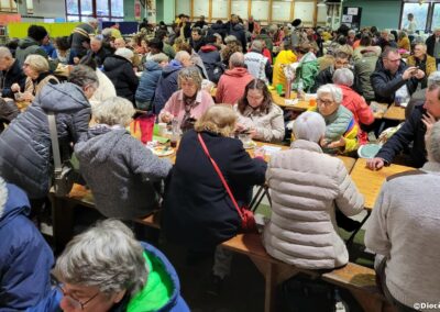 Repas pour plus de 500 personnes