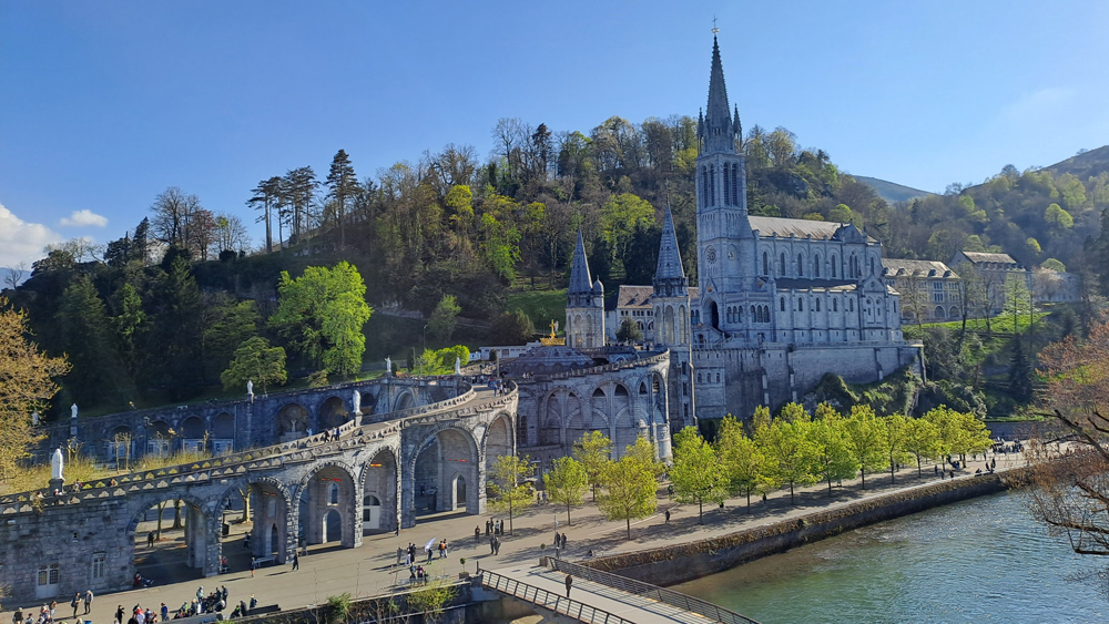 Idée cadeau de Noël : Offrez Lourdes à vos proches !