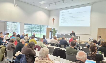 Matinée des pôles solidarité : « Tu l’a révélé aux tout-petits »